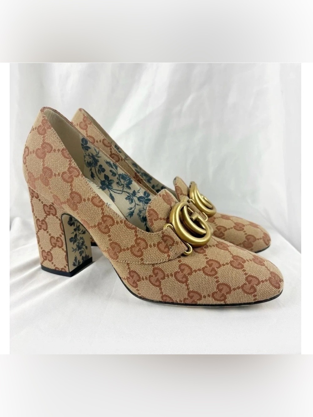 Gucci GG Marmont Beige Ruggine Victoire Block Heel Pumps with Gold Double G Logo